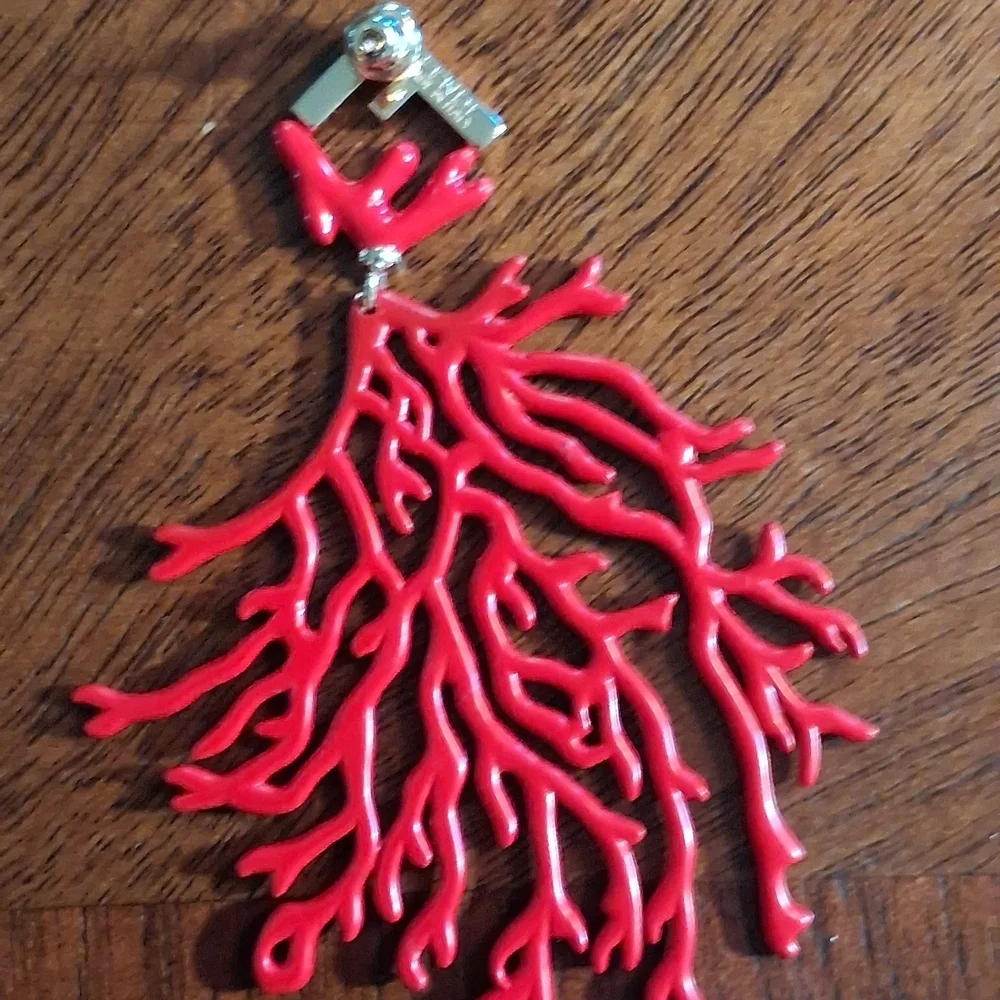 Fendi Vibrant Red Coral Earrings - Picture 5 of 5